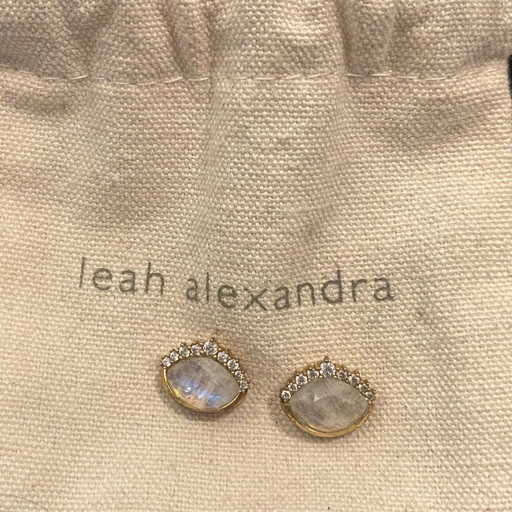 Leah Alexandra moonstone Anni studs (yellow gold)